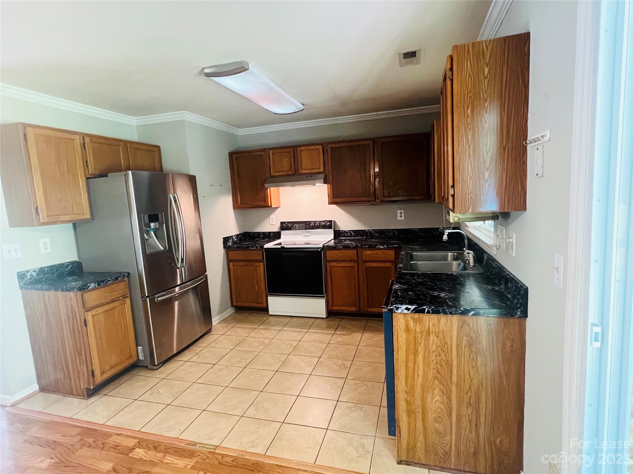 Mcalpine Woods - Residential Lease