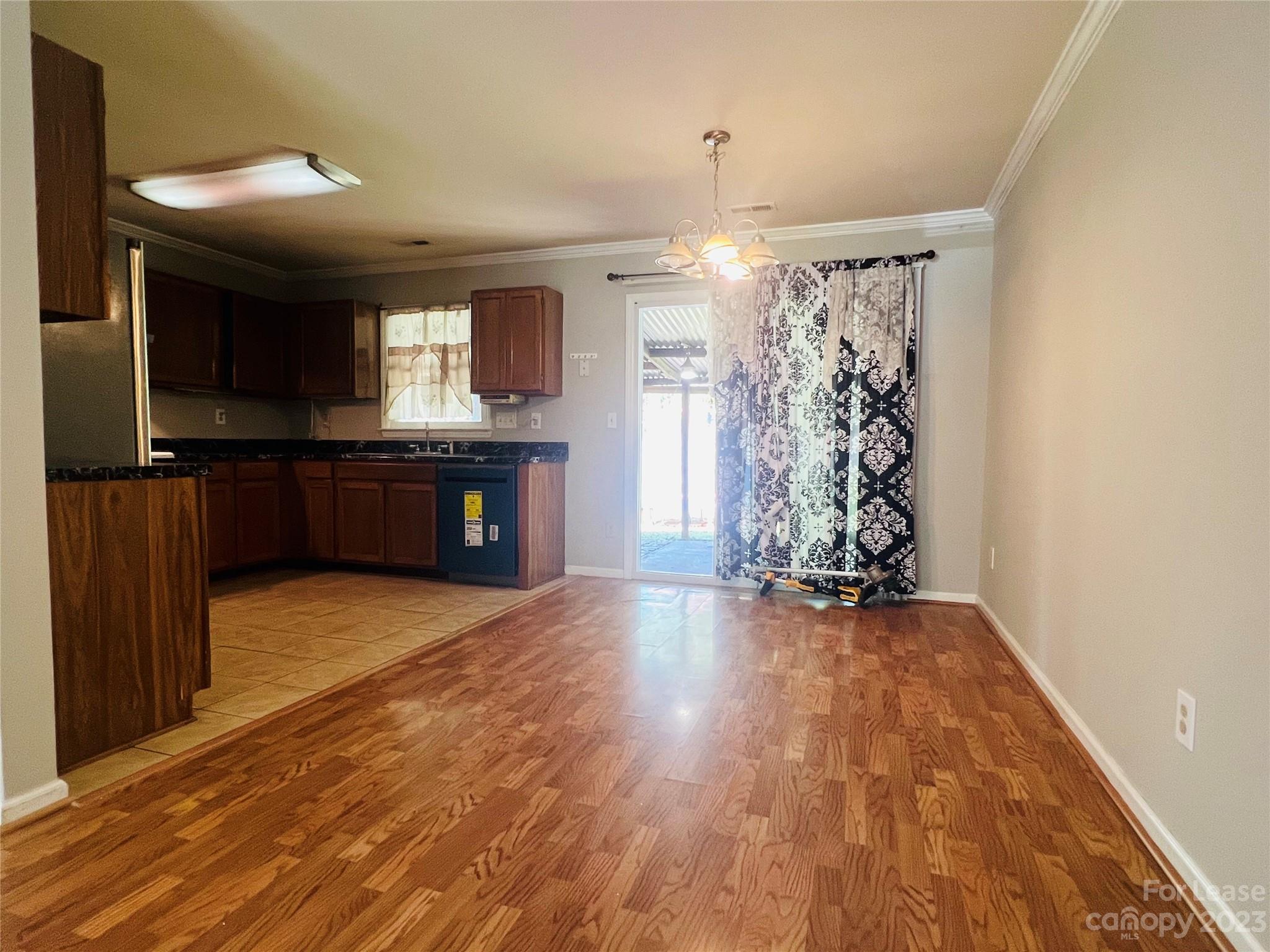 Mcalpine Woods - Residential Lease