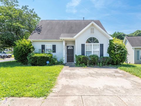 6212 Derryfield Drive Charlotte NC 28213