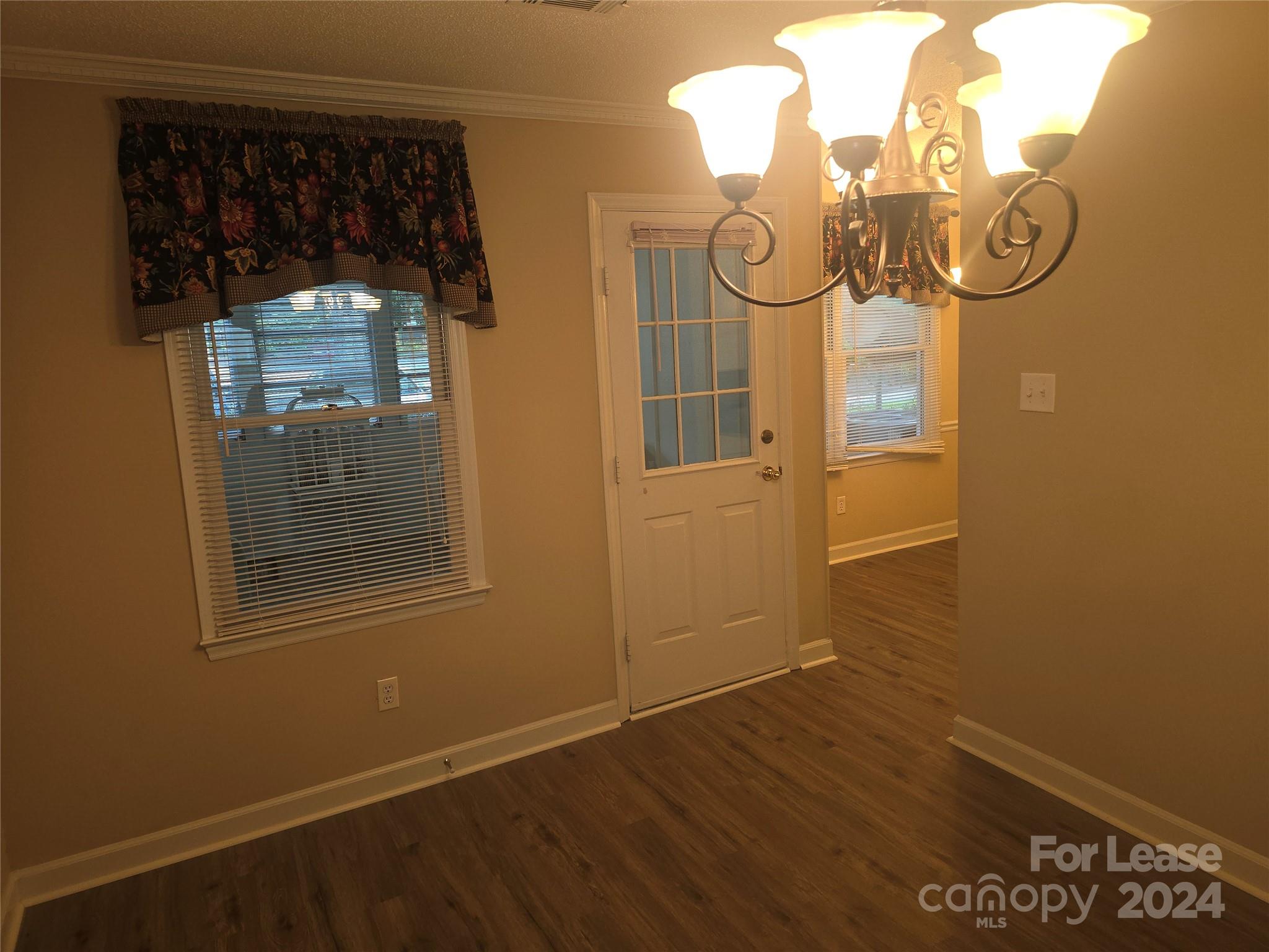 Tall Oaks - Residential Lease