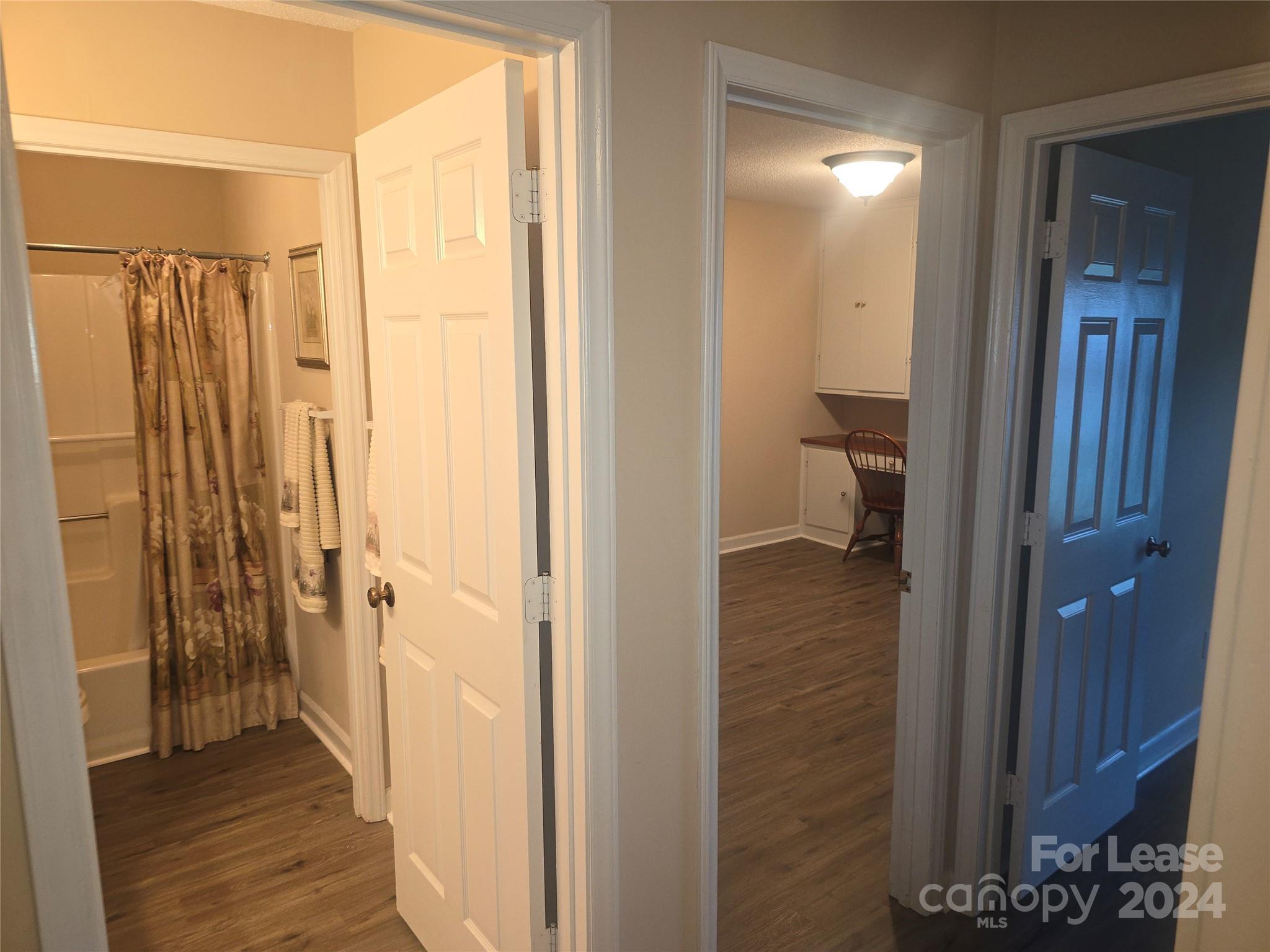 Tall Oaks - Residential Lease