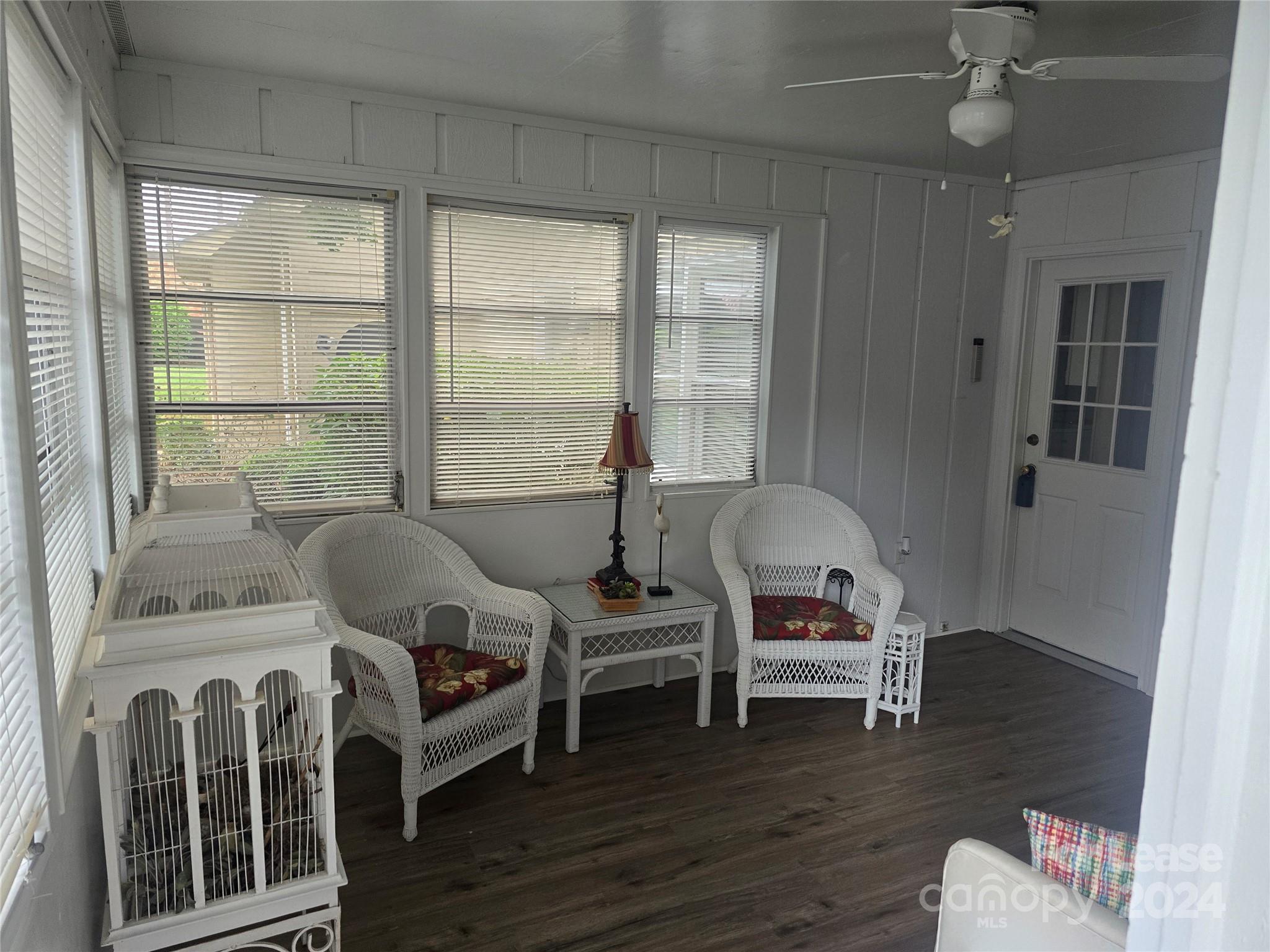 Tall Oaks - Residential Lease