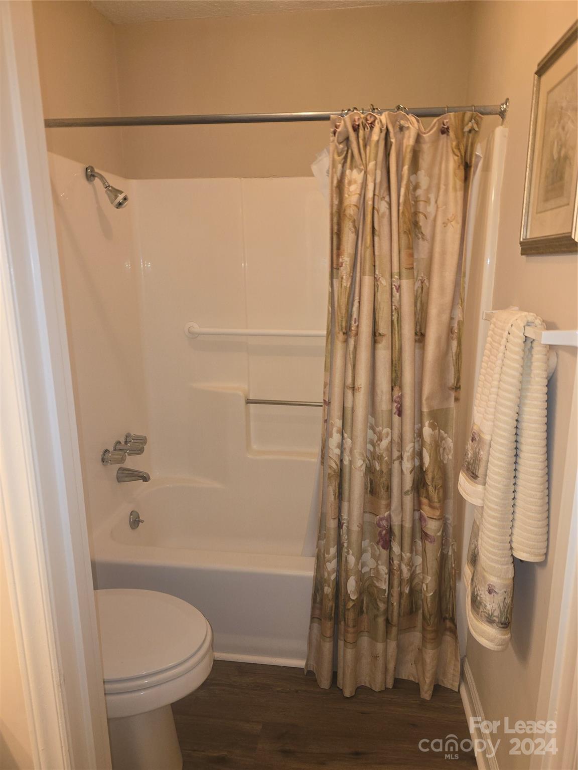 Tall Oaks - Residential Lease