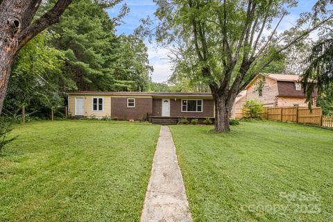 230 Northwest Avenue Swannanoa NC 28778