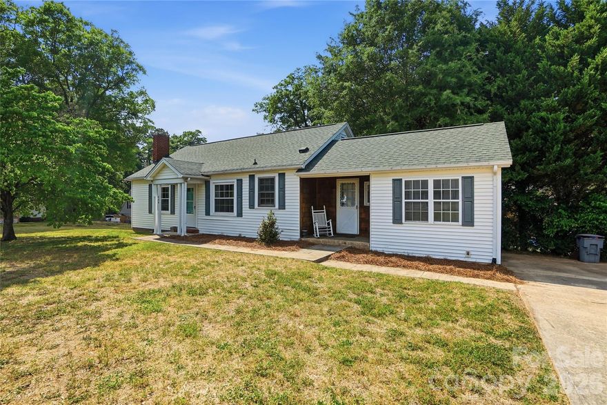 Welcome home to this charming 2-bedroom, 1.5-bath bungalow located within close proximity to downtown Clover, SC! Enjoy local parks, as well as a variety of shops and dining options, offering both convenience and a vibrant community atmosphere. This home is a great option for a variety of lifestyles, whether you’re looking to downsize or purchase your first home, this property checks all the boxes. Situated on a desirable corner lot with a fenced-in side yard—perfect for pets and/or outdoor entertaining. Inside, you’ll find a cozy and functional layout designed for comfortable everyday living. Located in the Clover School District, this home is an incredible opportunity you don’t want to miss. With its inviting feel, prime location, and easy access to everyday conveniences, this property presents a wonderful opportunity to own in a growing and sought-after area.