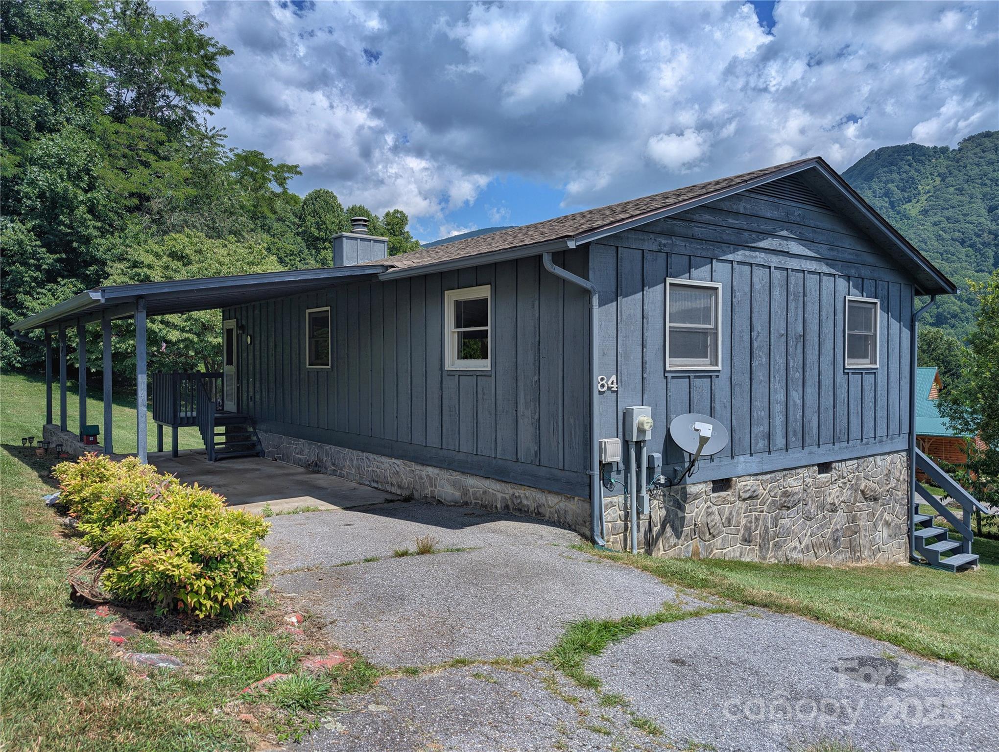 84 Stoney Ridge Loop