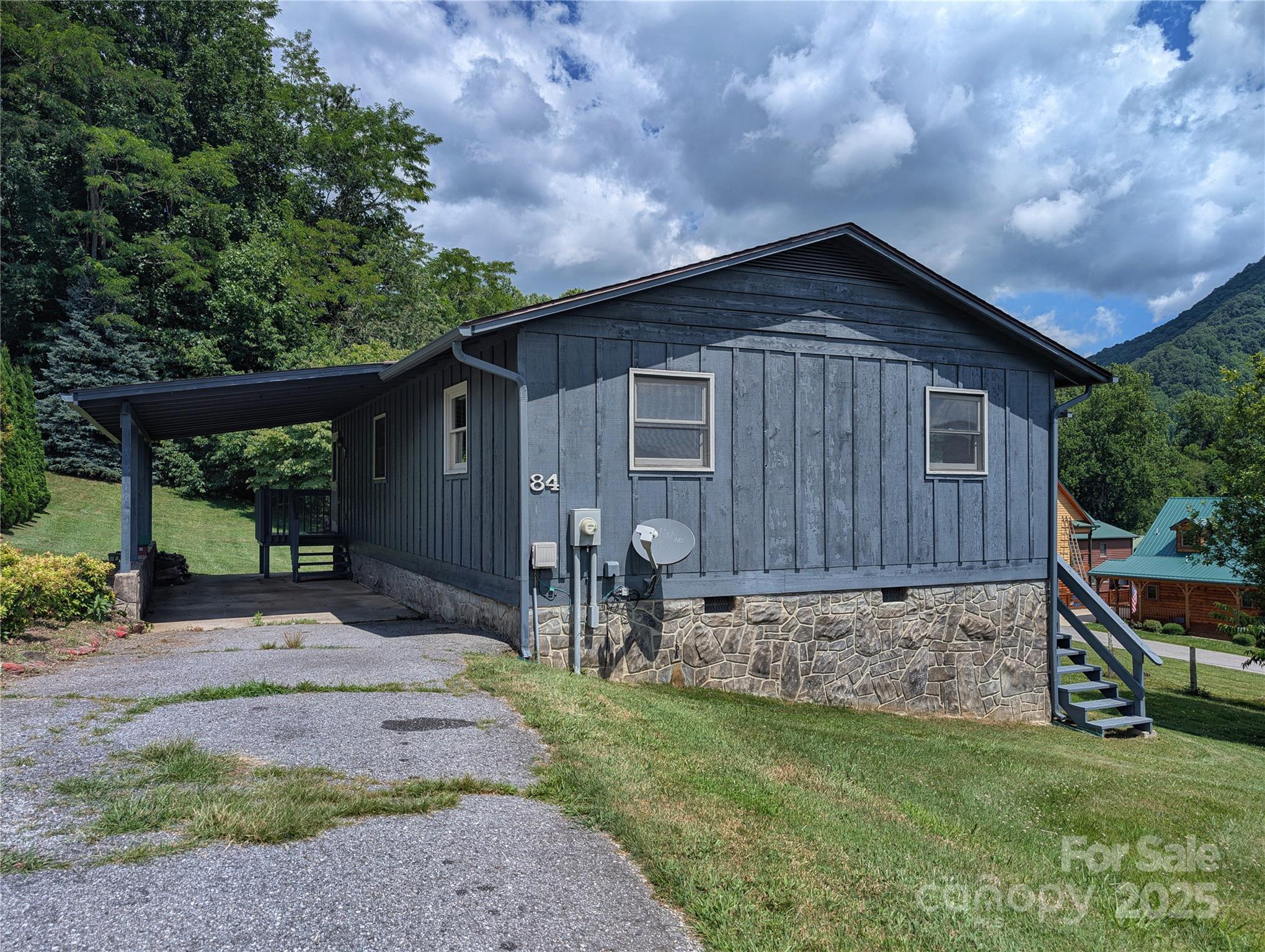 84 Stoney Ridge Loop
