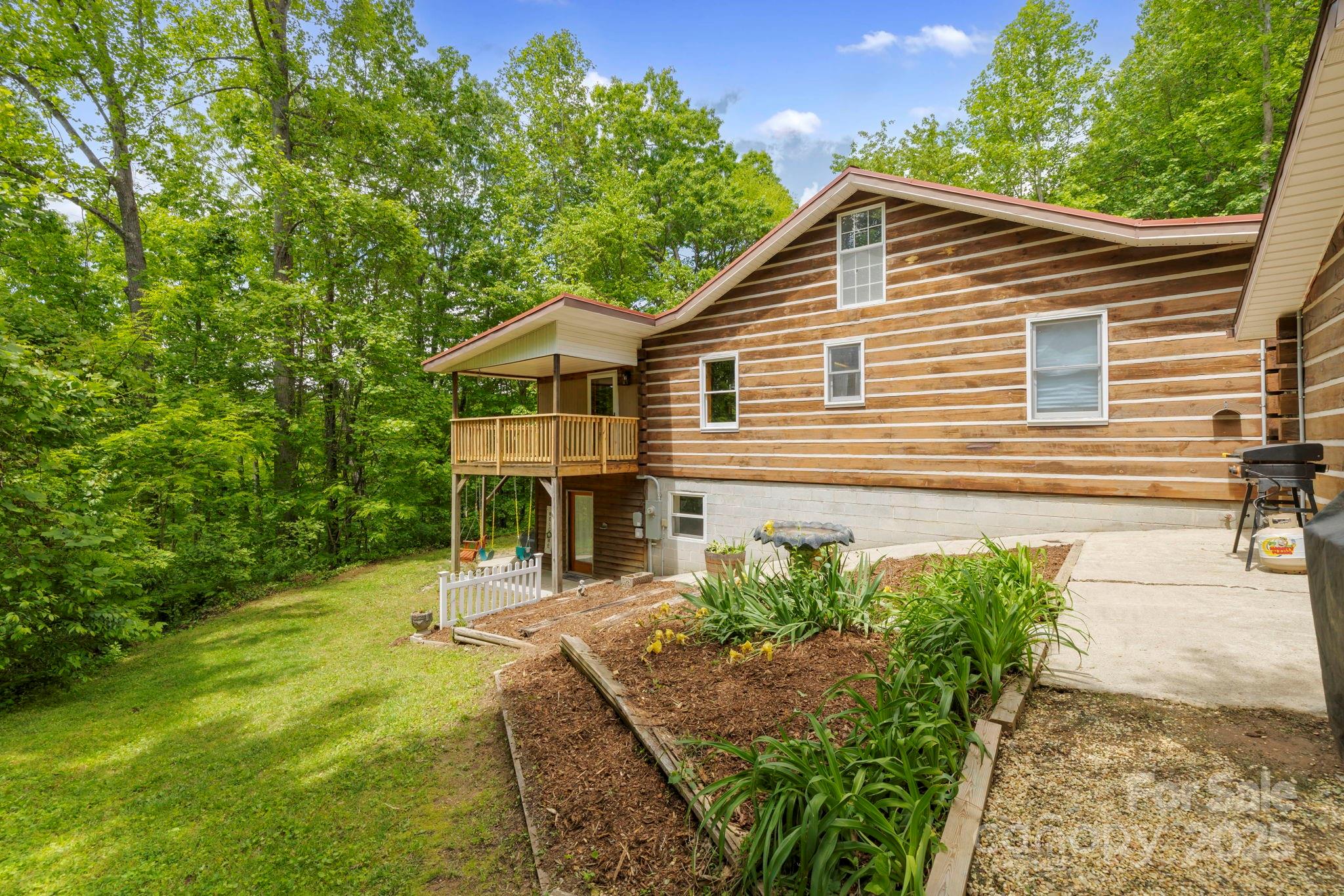 909 Pearson Falls Road
