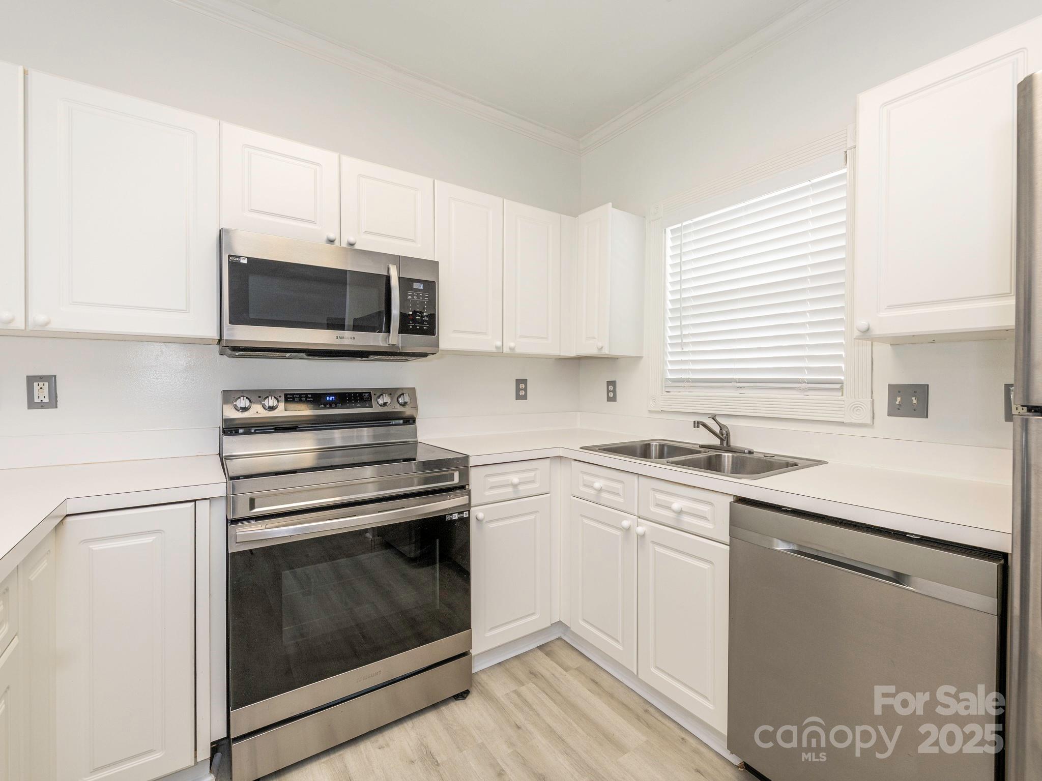 8747 Coralbell Lane