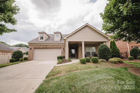 4518 COURTYARD Boulevard 4 Harrisburg NC 28075