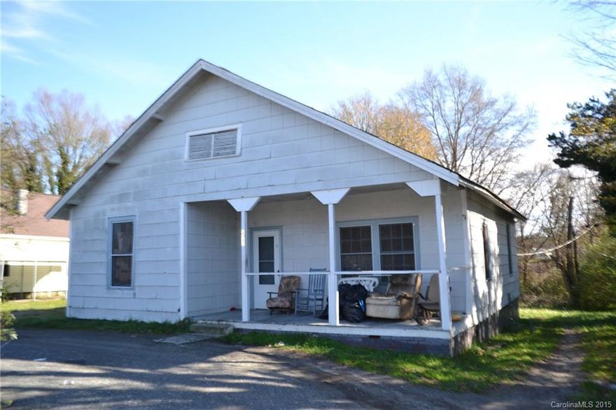 IDEAL FOR INVESTOR!!! Tenant already in place. Current rent is $500 a month. Tenant is on a month to month lease. Home is a 2 bedroom 1 full bath with a nice front porch and back deck for relaxing. Great yard area too. House can also be purchased as a package deal with 6 other homes.