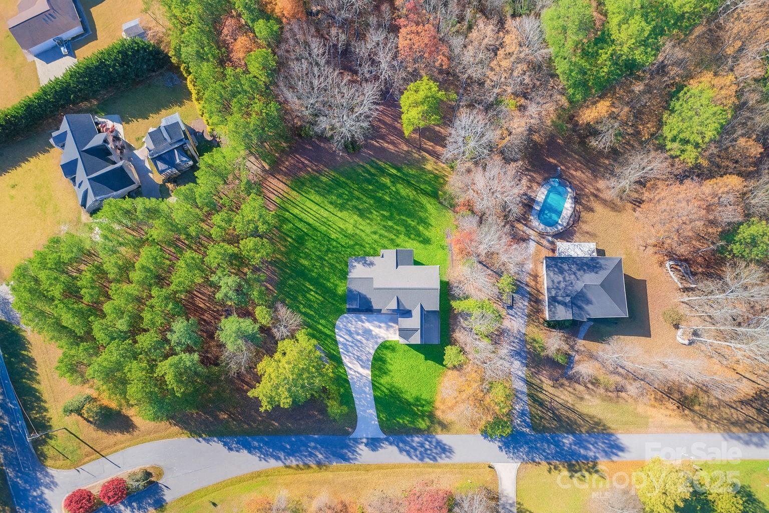 Windsor Pointe - Residential