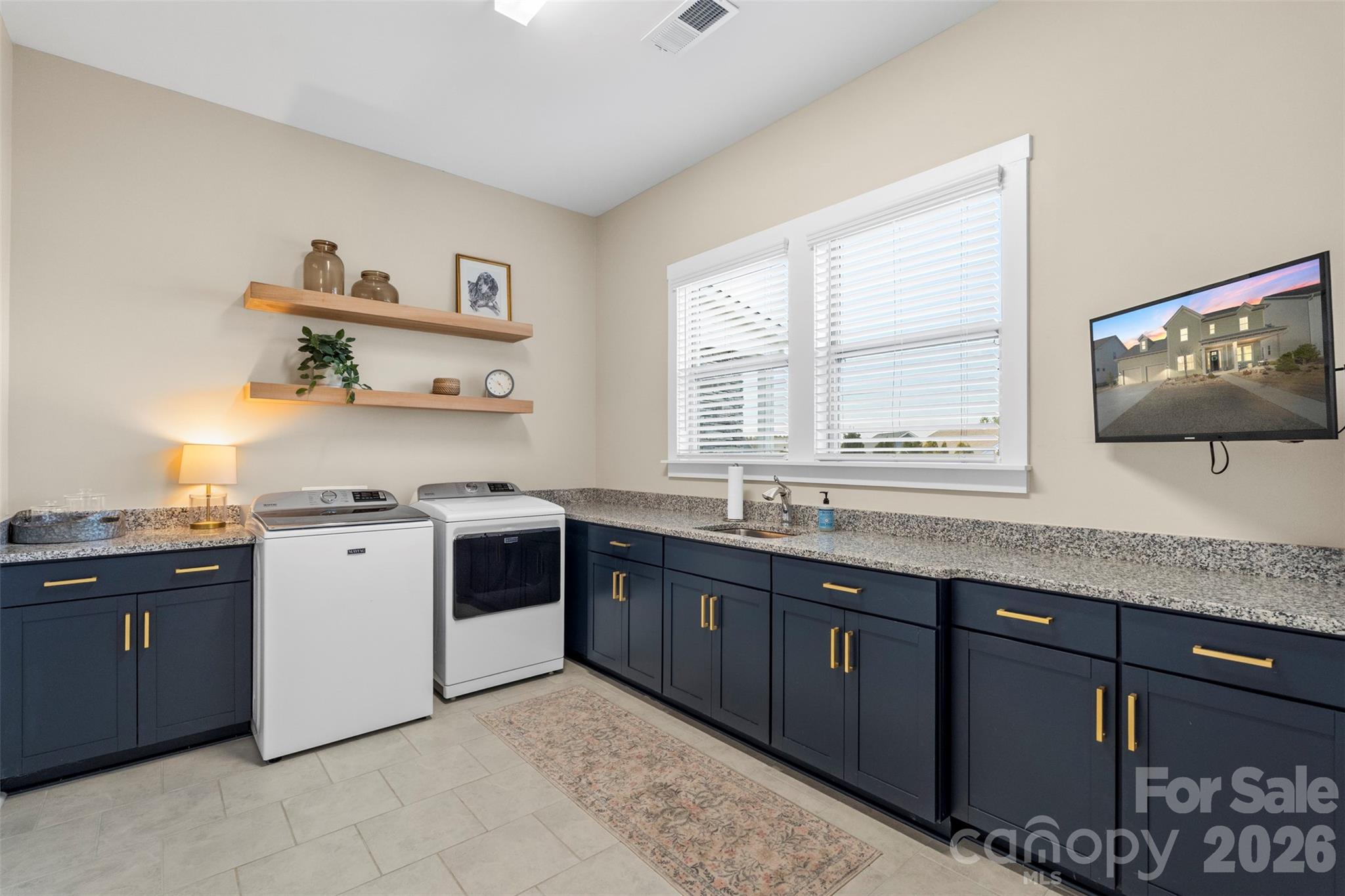 Paddlers Cove - Residential