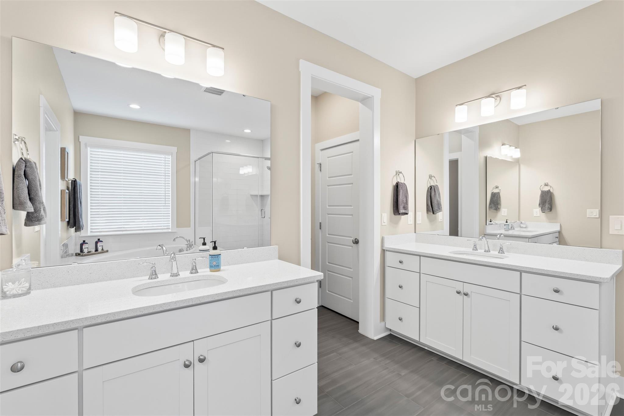 Paddlers Cove - Residential