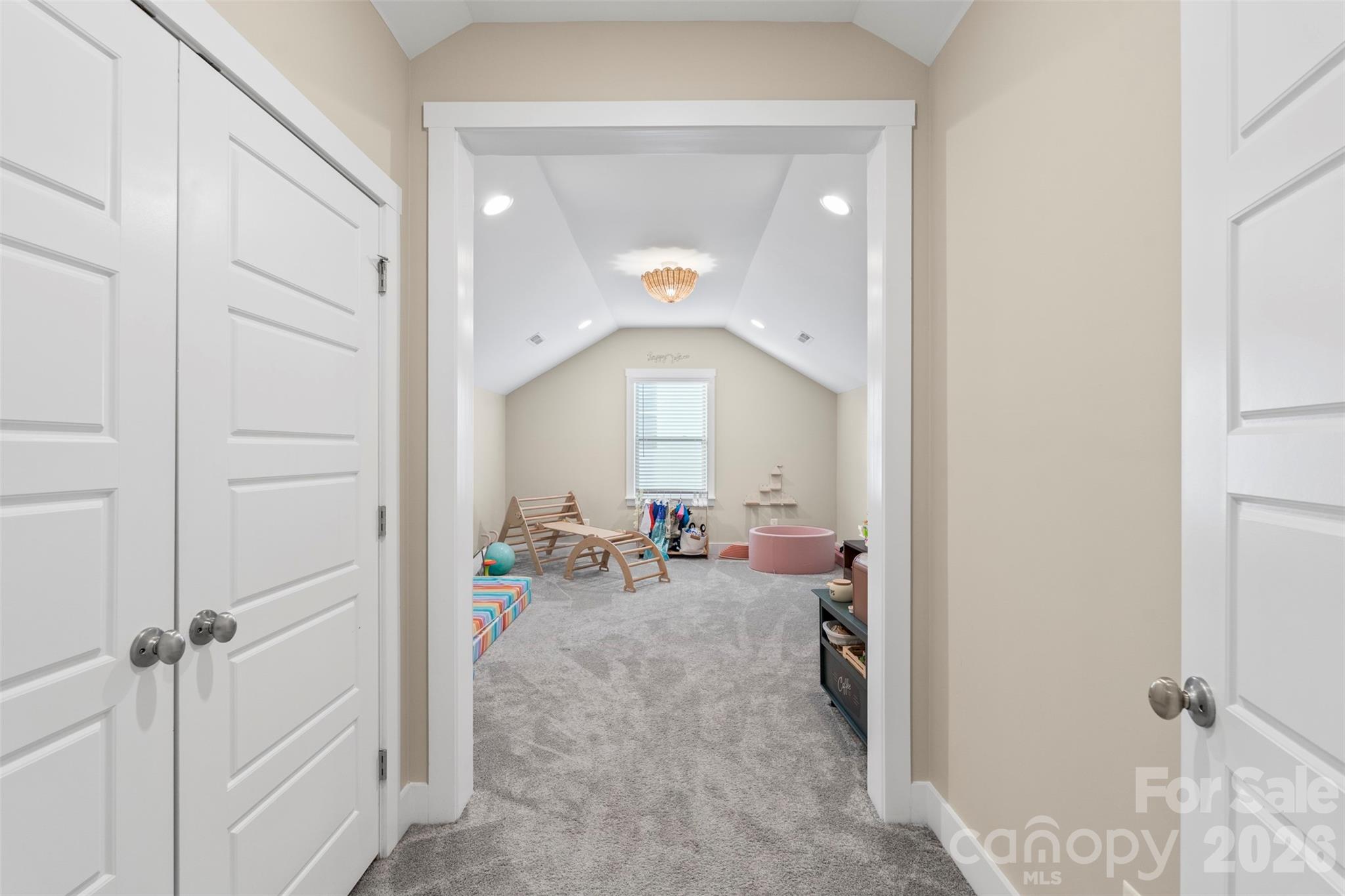 Paddlers Cove - Residential