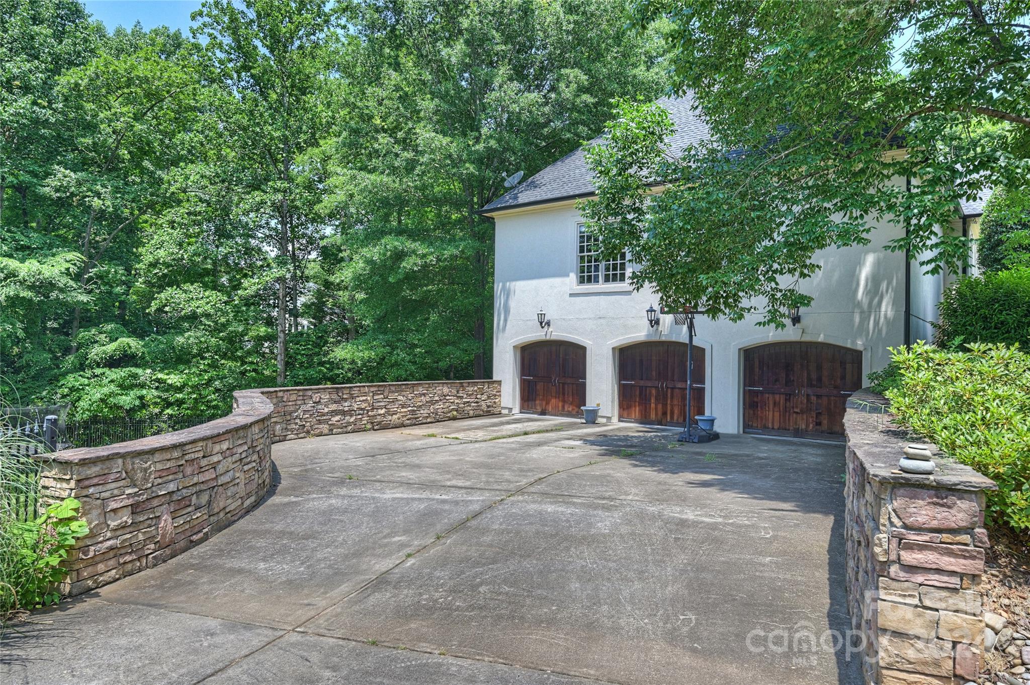 Royden - Residential