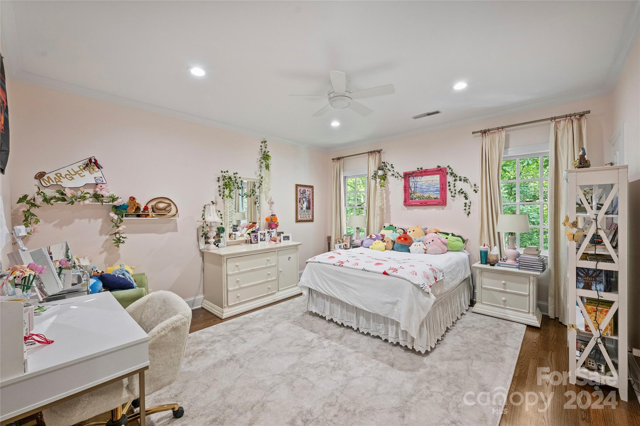 Royden - Residential