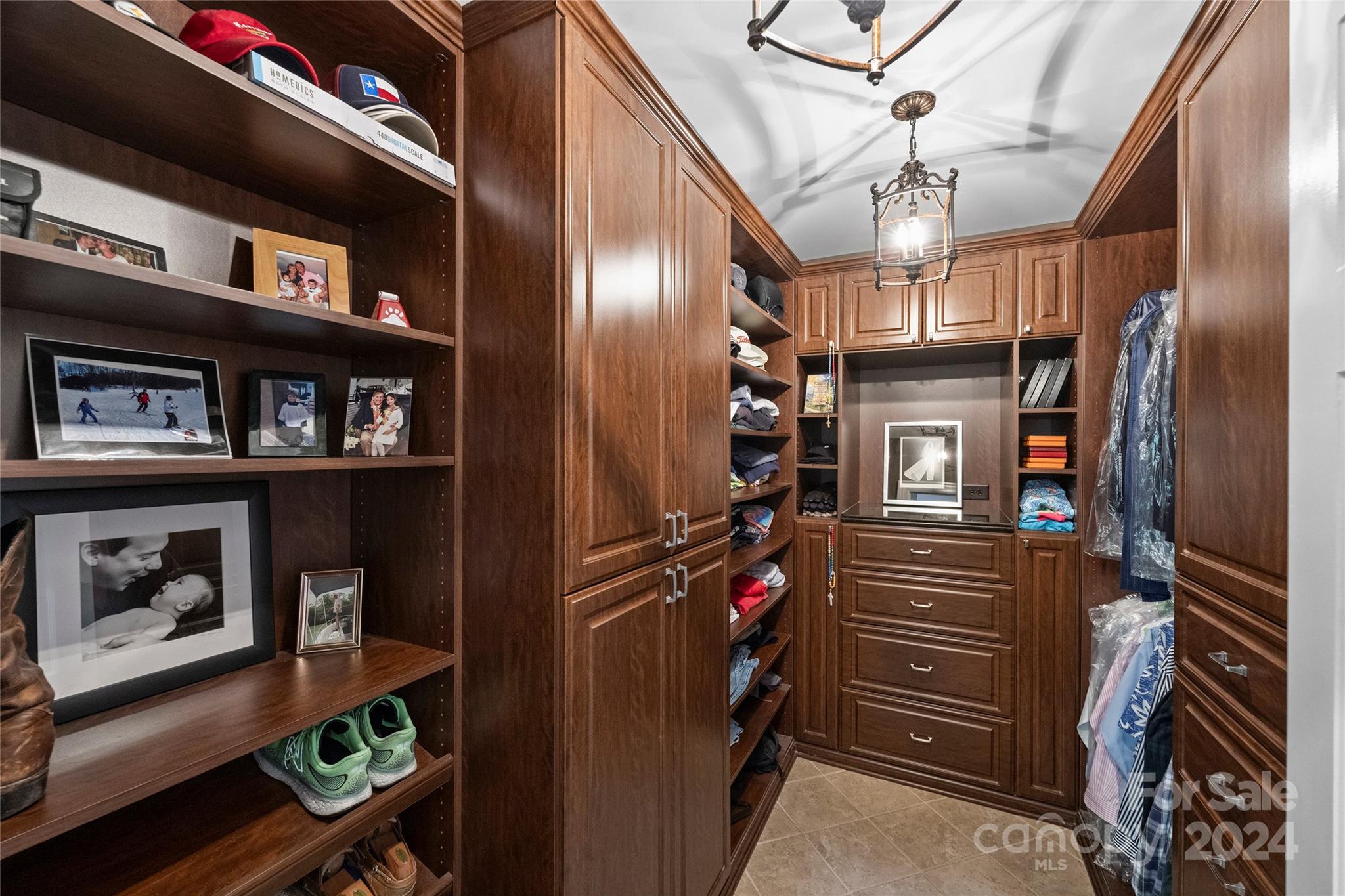 Royden - Residential