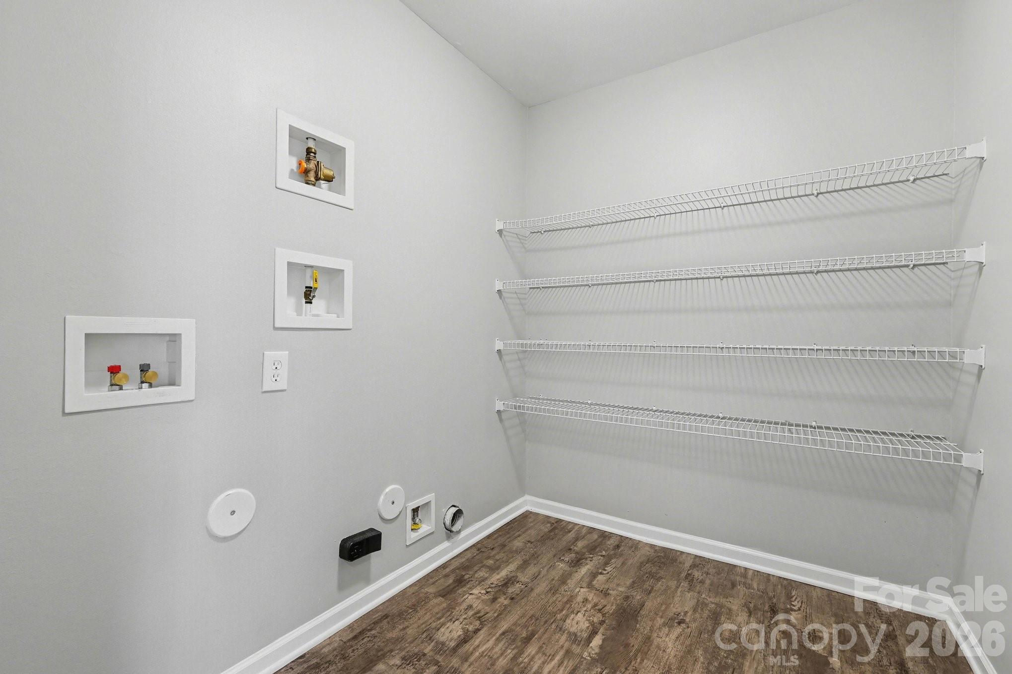 Oakbrooke - Residential