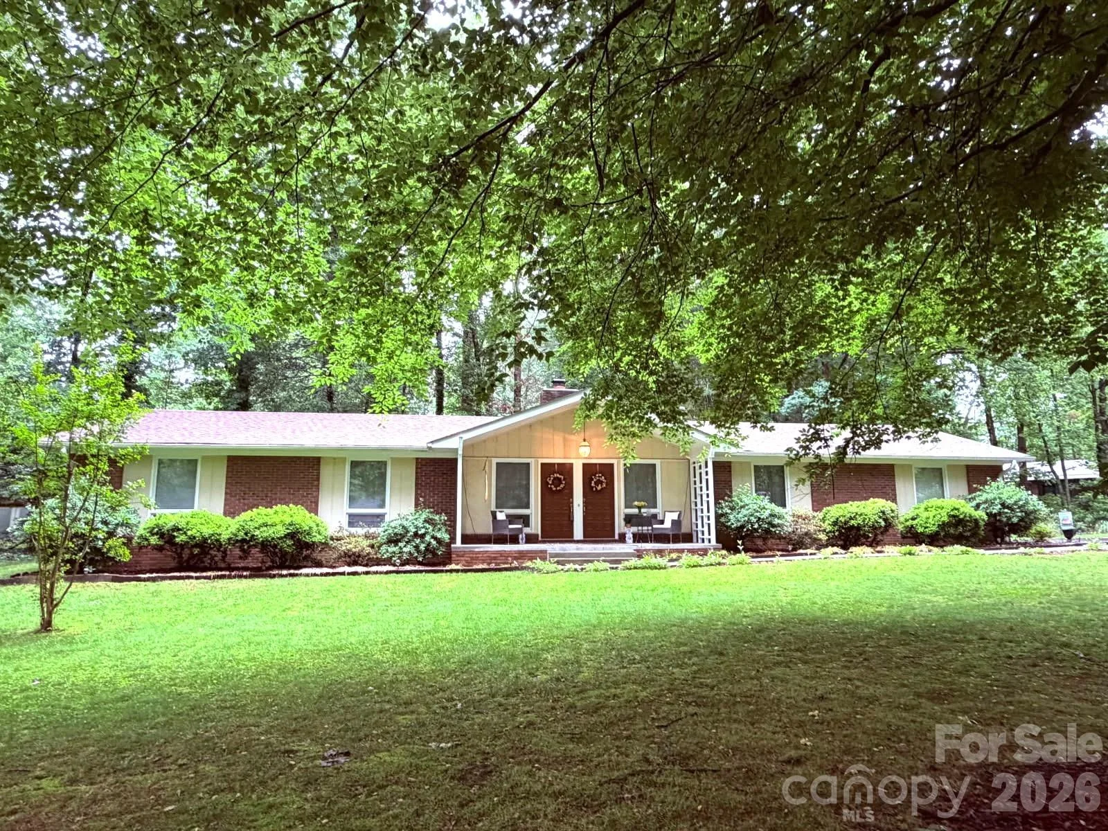 106 E Laurel Lane, Etowah, NC, 28729