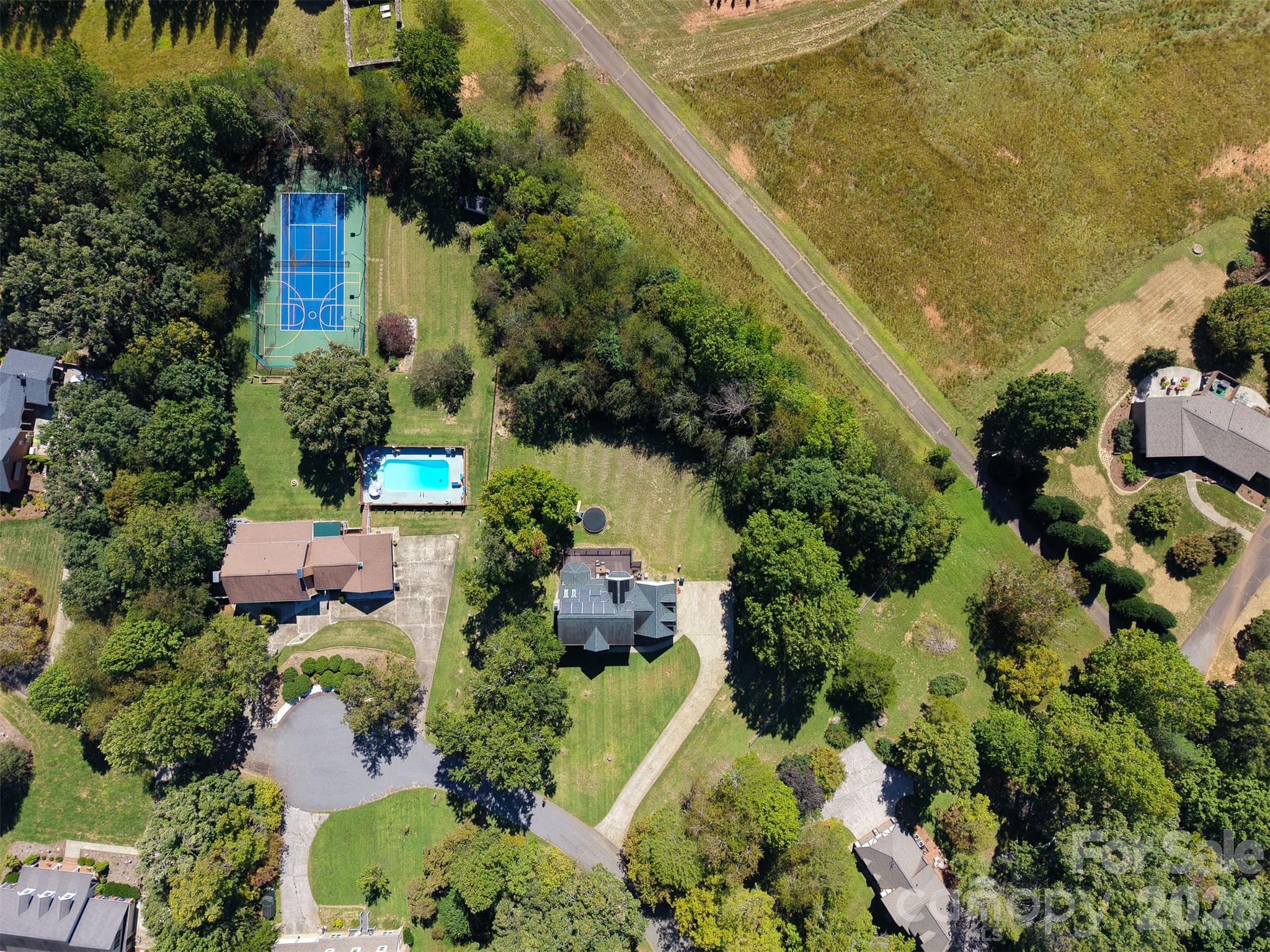 316 La Foret Drive