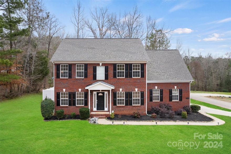 This completely remodeled home blends suburban peace and modern comfort, set on a corner lot in a serene subdivision. Step into this charming two-story residence, crafted in 2006, to discover a sanctuary featuring four bedrooms, two full baths, and one convenient half bath. The open layout invites you with natural light pouring through windows, creating a warm ambiance perfect for living and entertaining. Picture gathering loved ones in the expansive spaces for movie nights or celebrations. Upstairs, find solace in the tranquil bedrooms, each offering comfort and privacy for serene nights of rest. The primary suite boasts its own ensuite bath, providing a secluded area to relax and refresh after a busy day. Located just 15 minutes from Indian Land, this home provides easy access to a variety of shopping, dining, and entertainment options, ensuring every convenience is within reach while still relishing the peace of suburban living. Accepting Back Up Offers