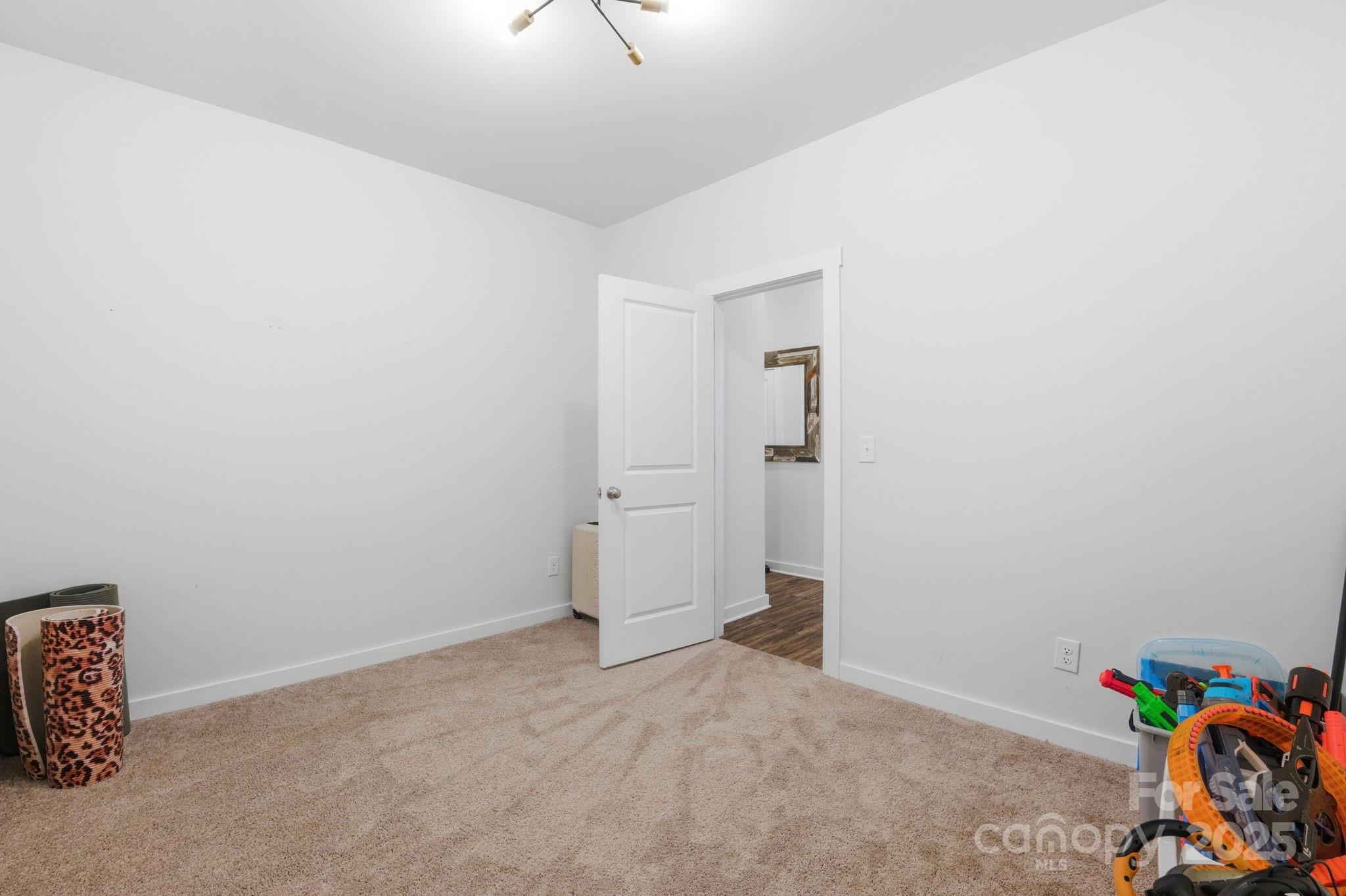 Gibbon Woods - Residential