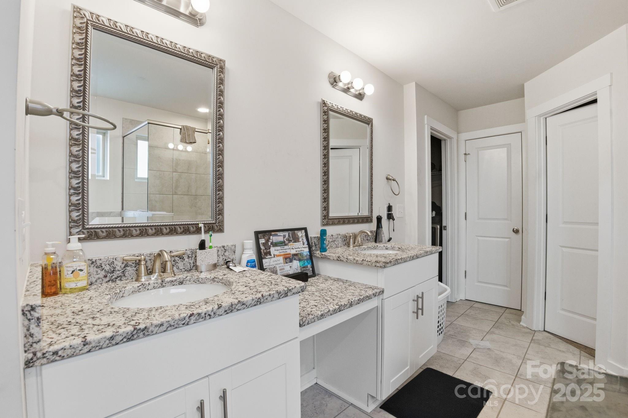 Gibbon Woods - Residential