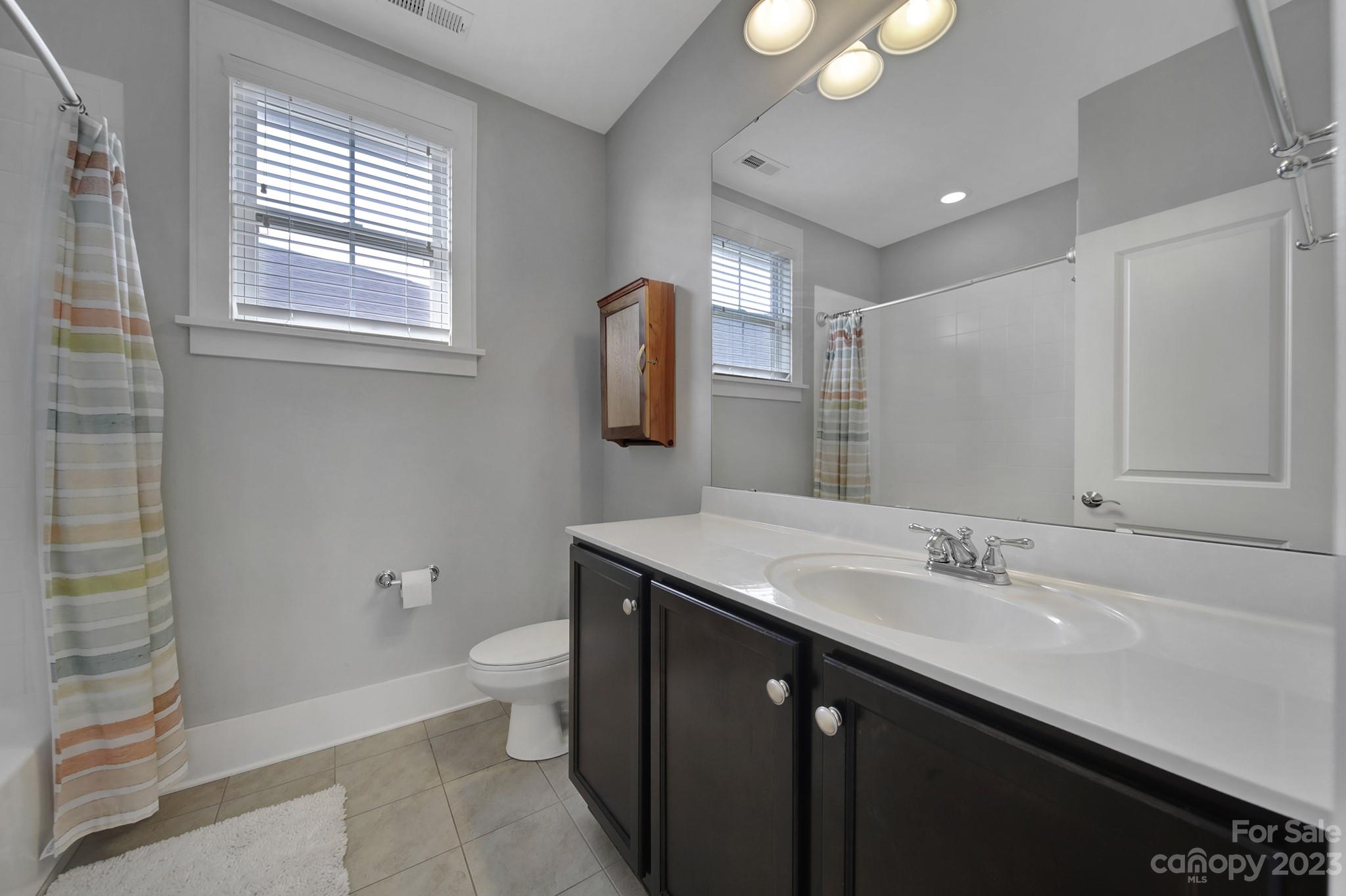 Riverwalk - Residential