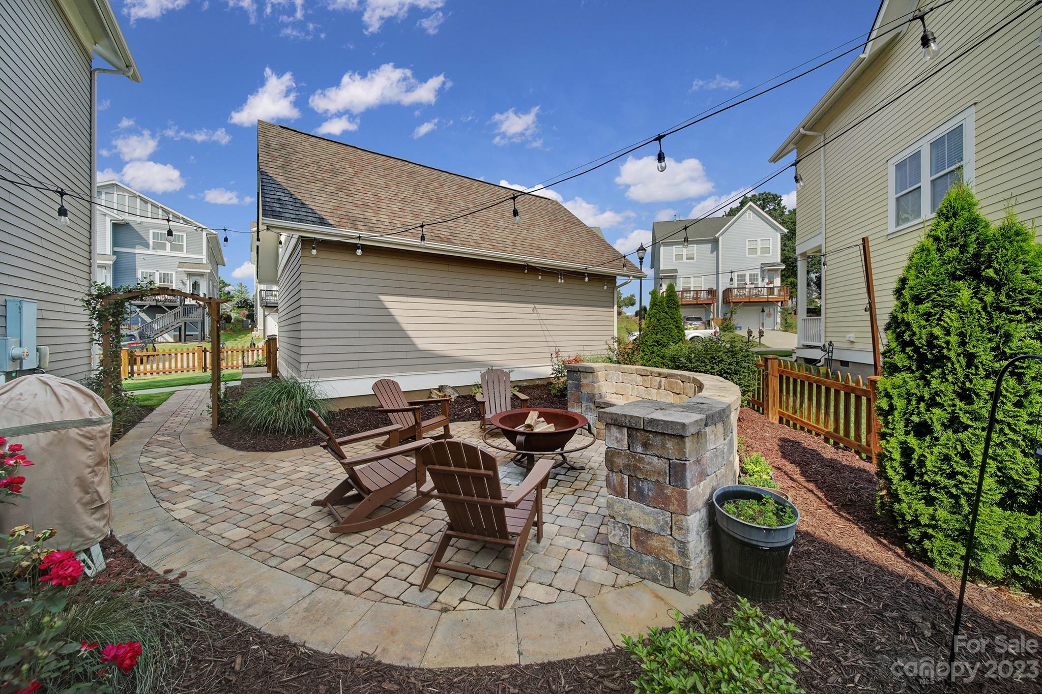 Riverwalk - Residential