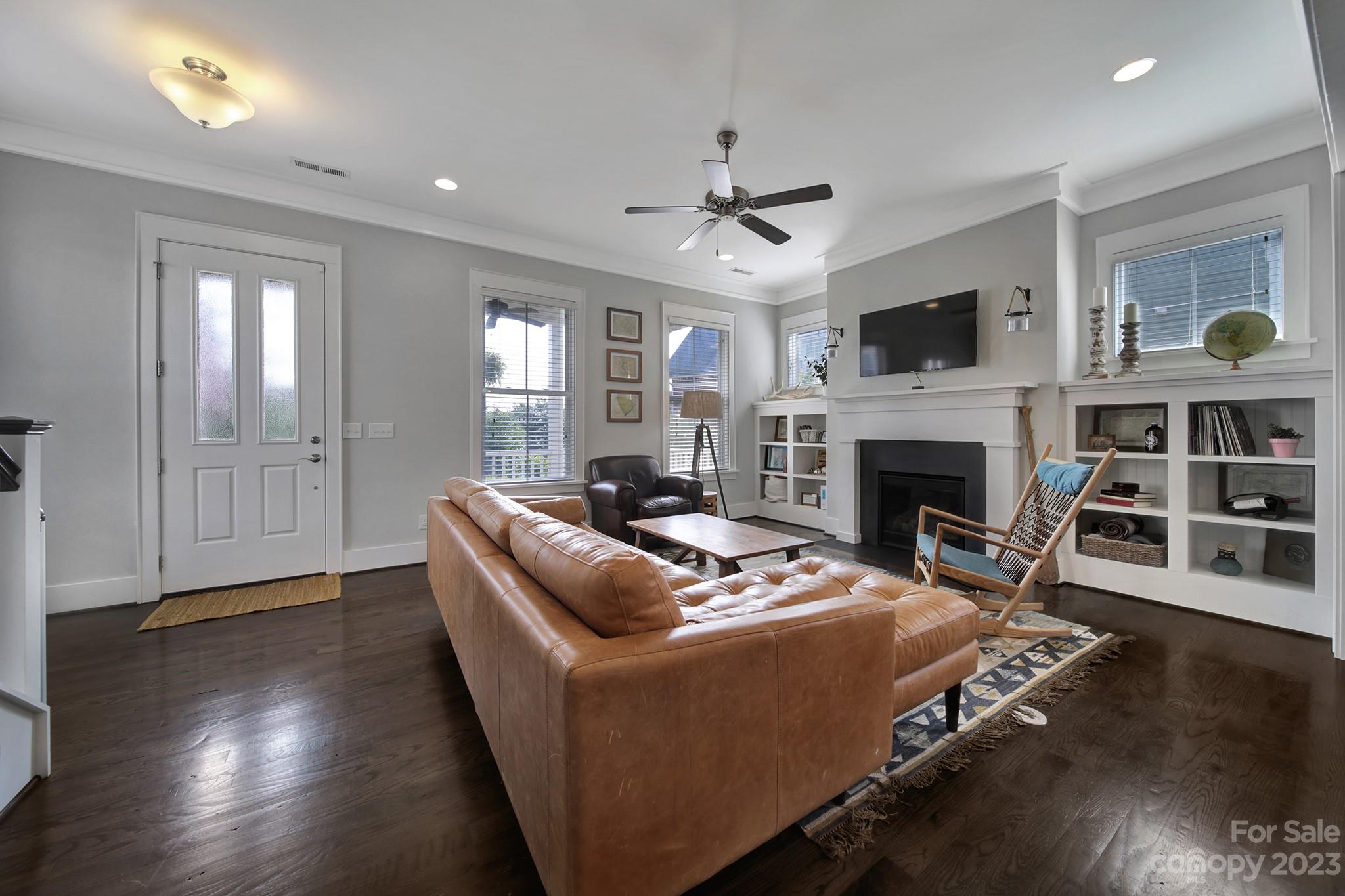 Riverwalk - Residential