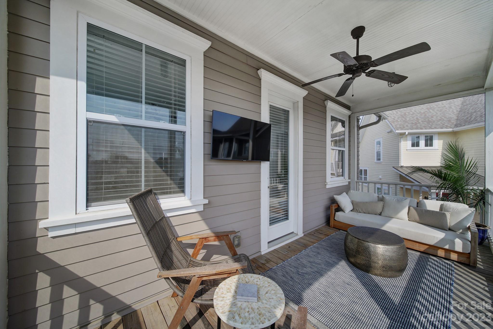 Riverwalk - Residential