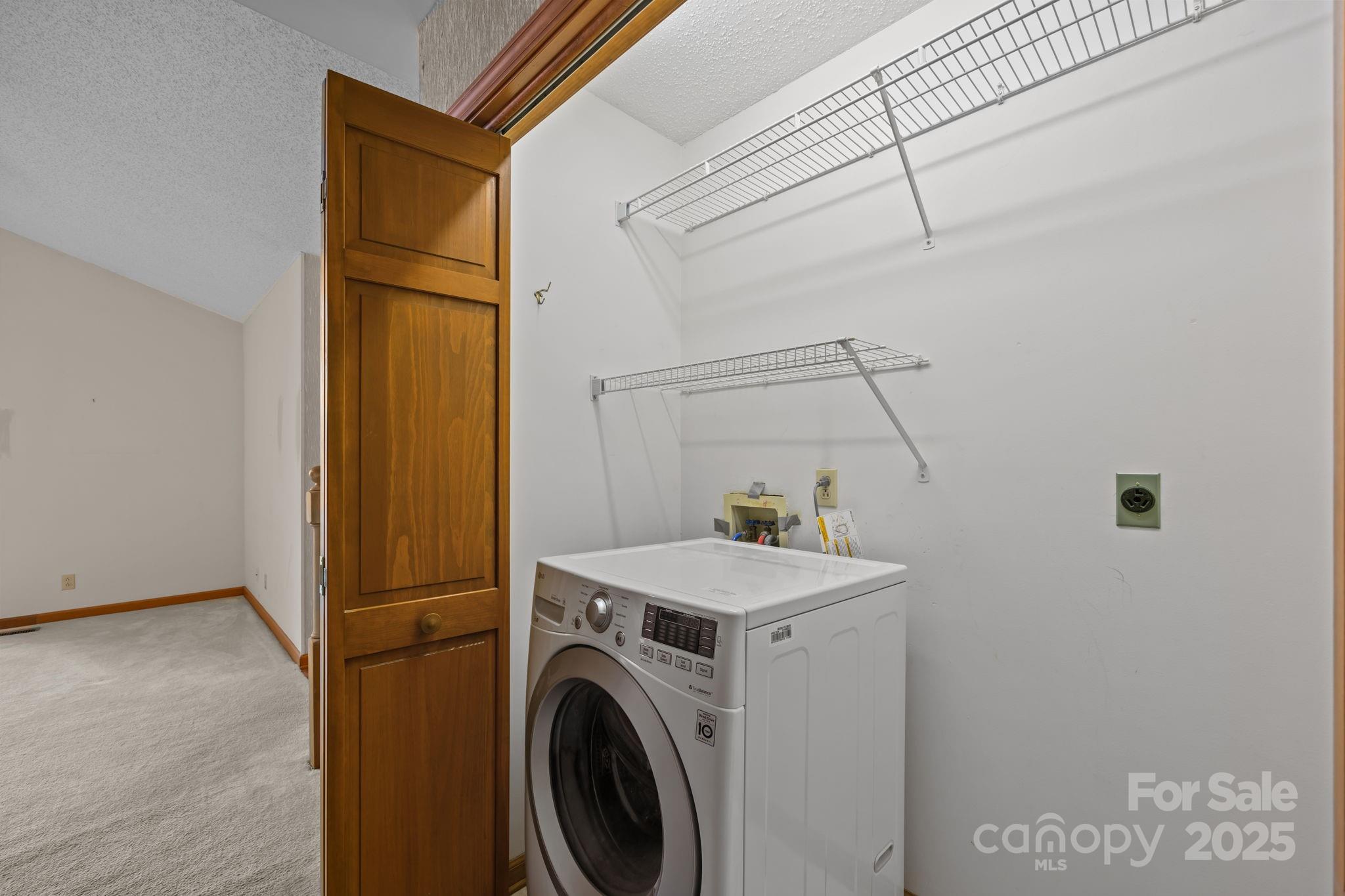 Cedarwood Estates - Residential