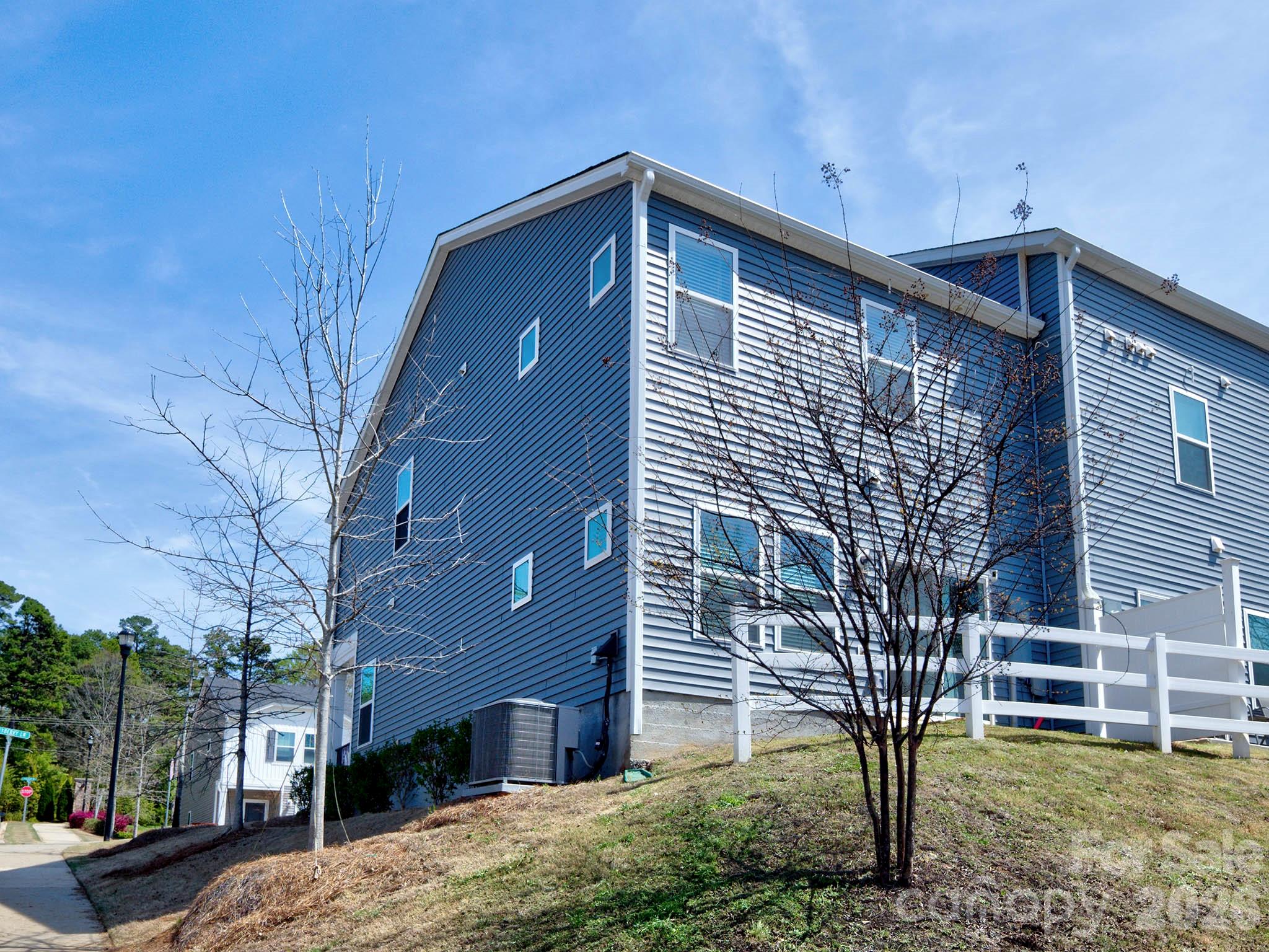 Ashe Downs Townhomes - Residential