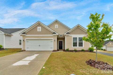 Photo of 7162 Indigo Way, Denver, NC 28037 (MLS # 4378675)