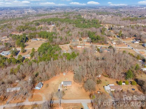 1820 Brian Kelly Lane Fort Mill SC 29708