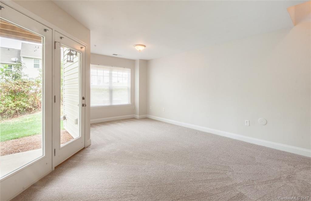 Highland Creek - Residential