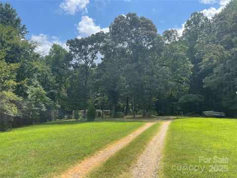 5790 Summer Lane Cherryville NC 28021