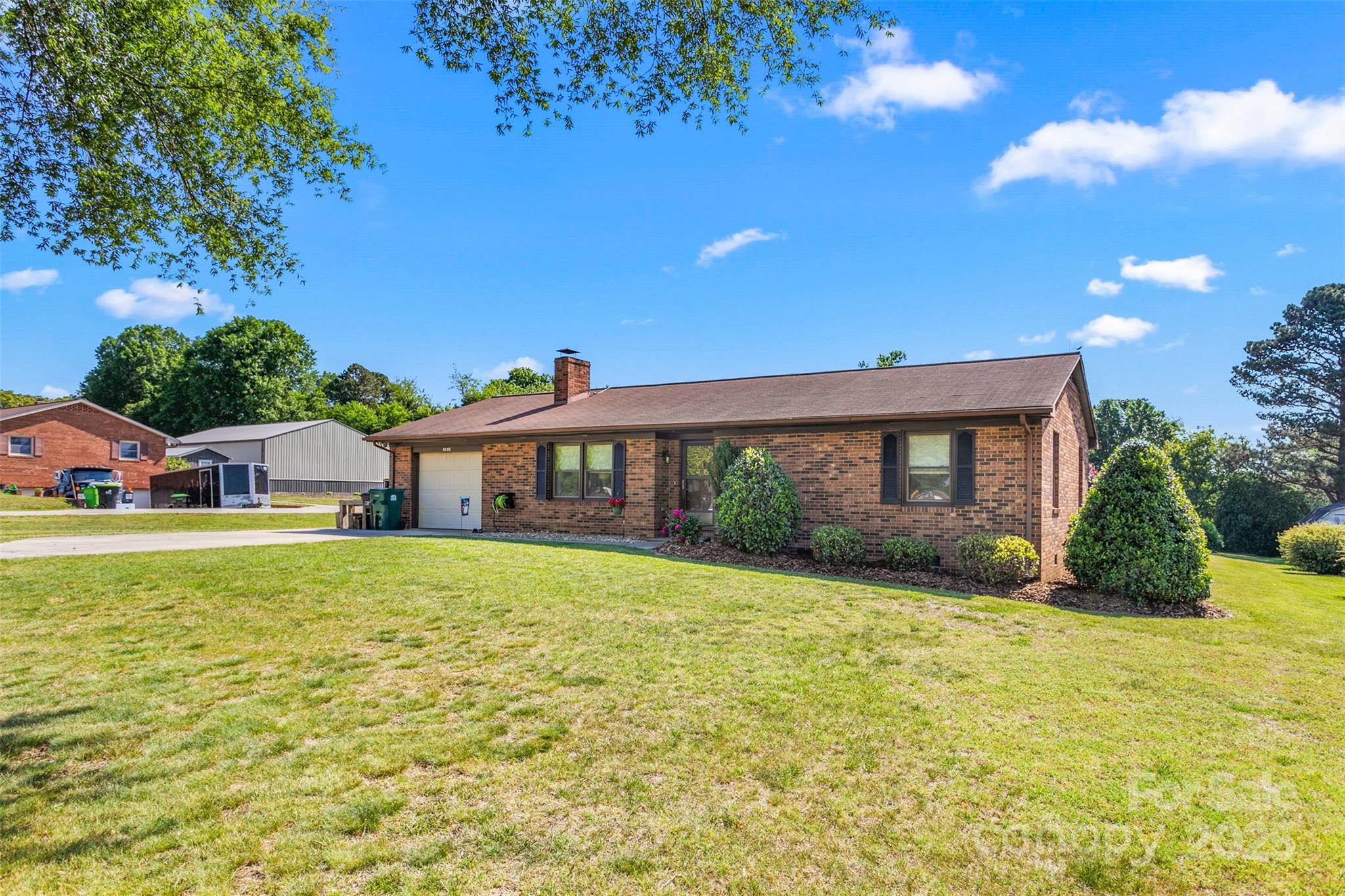 4135 Sawmill Road