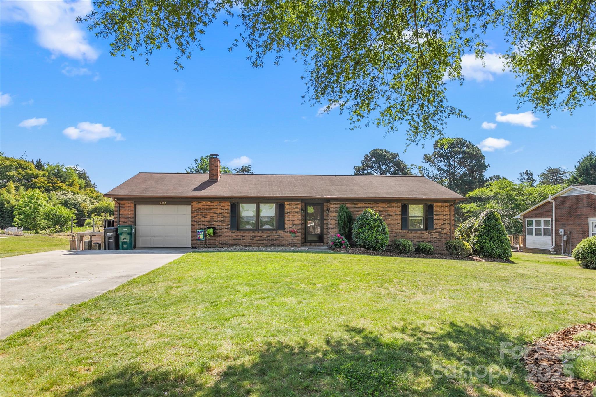 4135 Sawmill Road