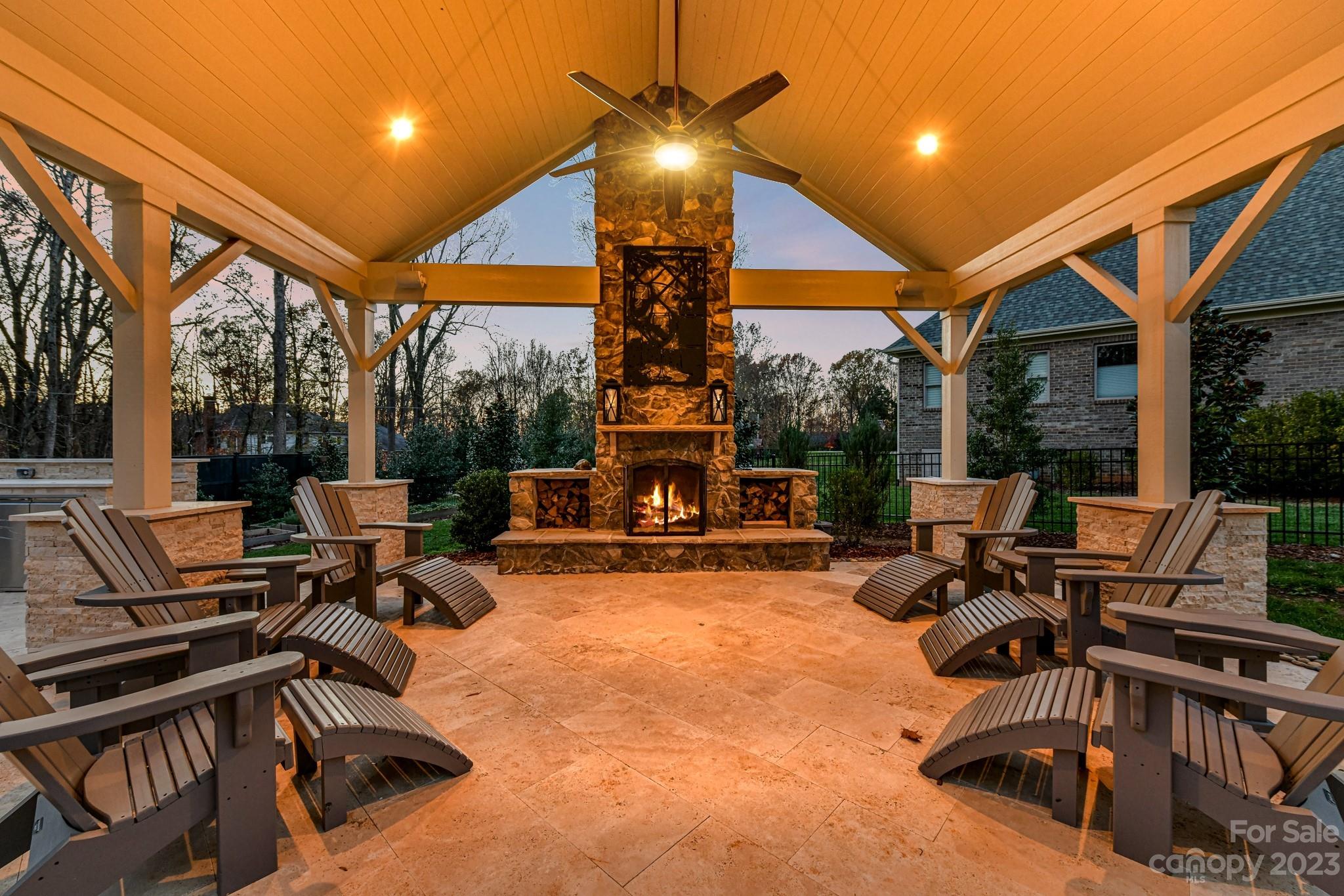 Tuscan Ridge - Residential