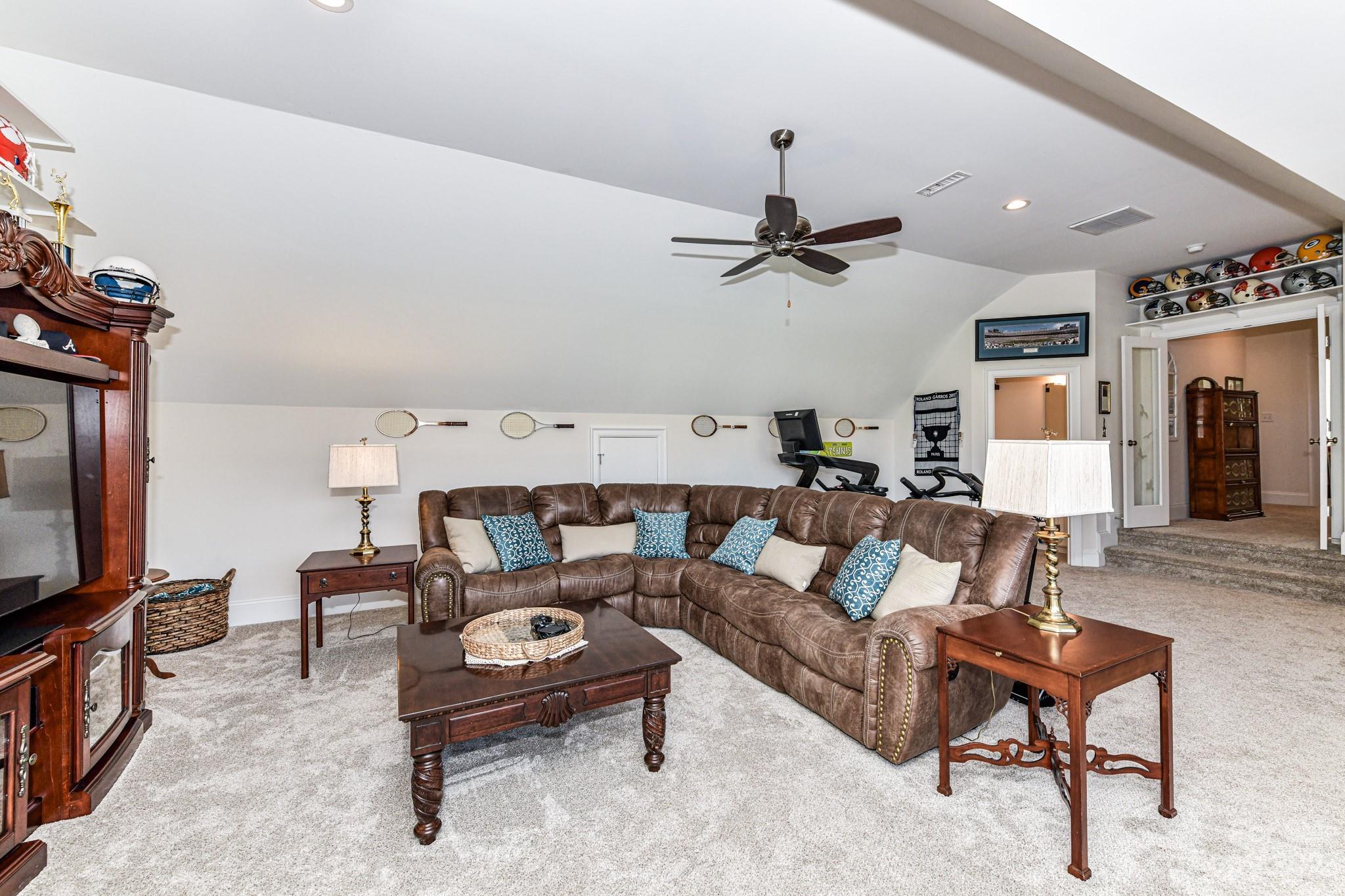 Tuscan Ridge - Residential