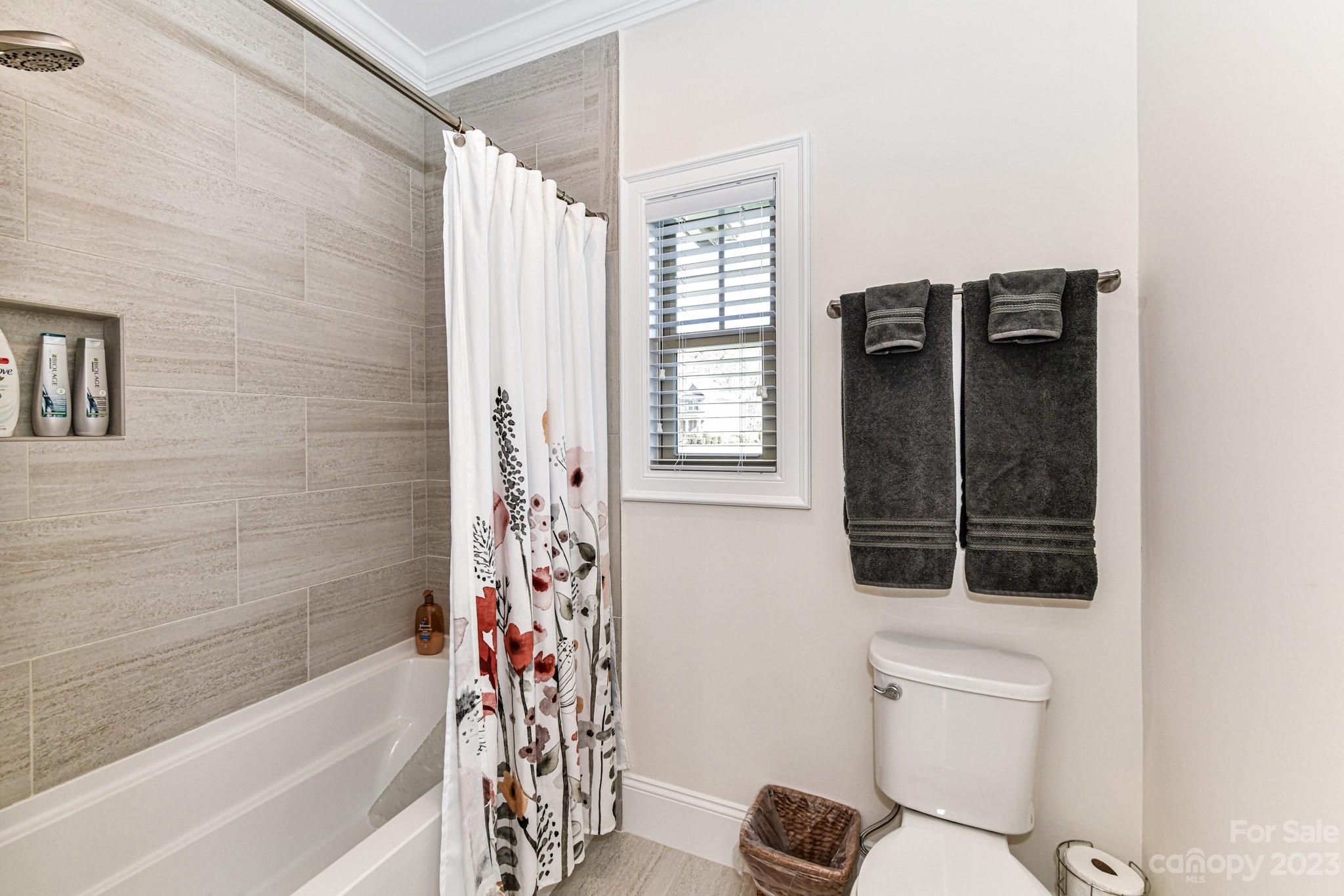 Tuscan Ridge - Residential