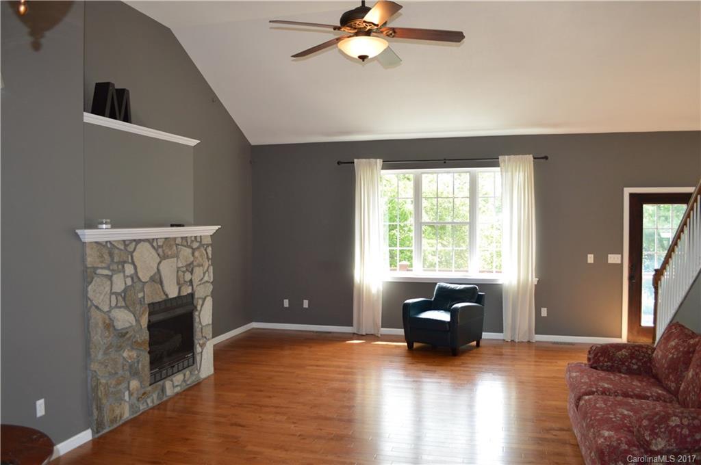 Hamlet Park - Residential