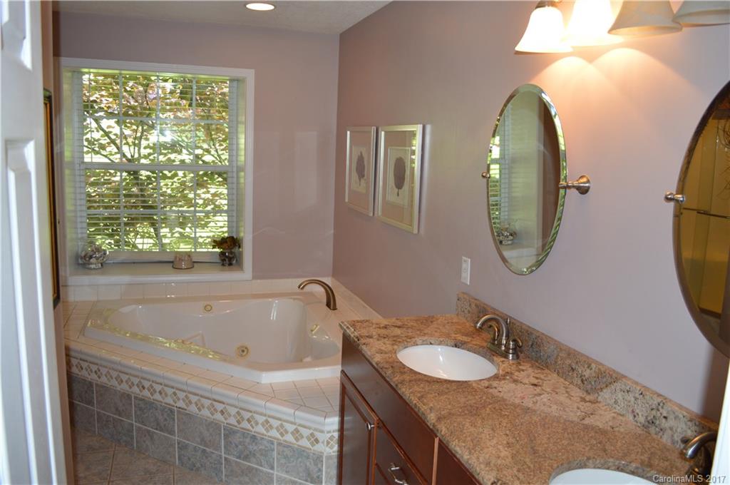 Hamlet Park - Residential