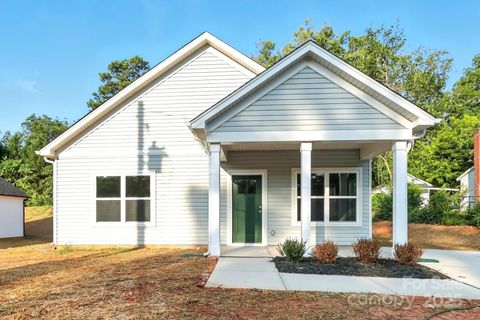 Photo of 605 Meadow Street, Spencer, NC 28159 (MLS # 4314102)