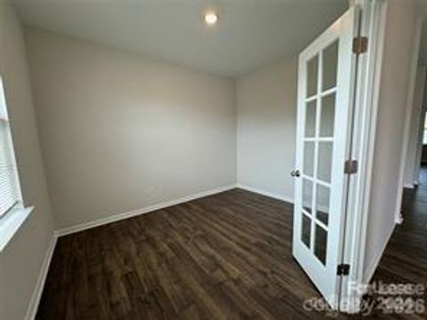 Photo of 6424 Ellimar Field Lane, Charlotte, NC 28215 (MLS # 4397475)