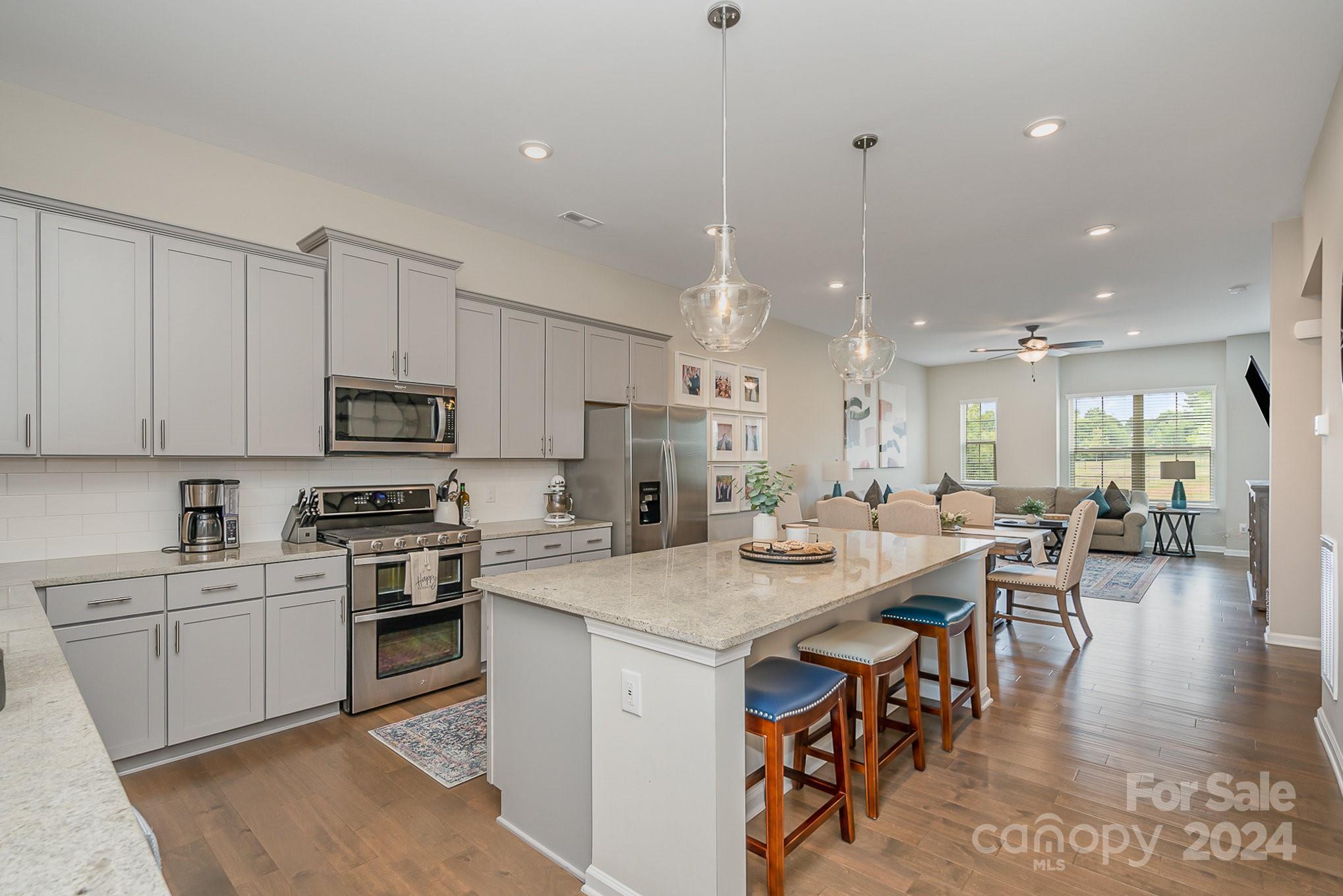 Hadley at Arrowood Station - Residential