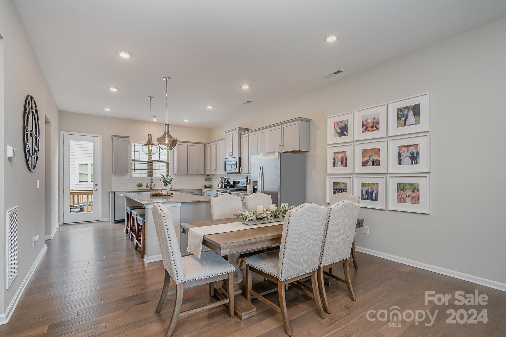 Hadley at Arrowood Station - Residential