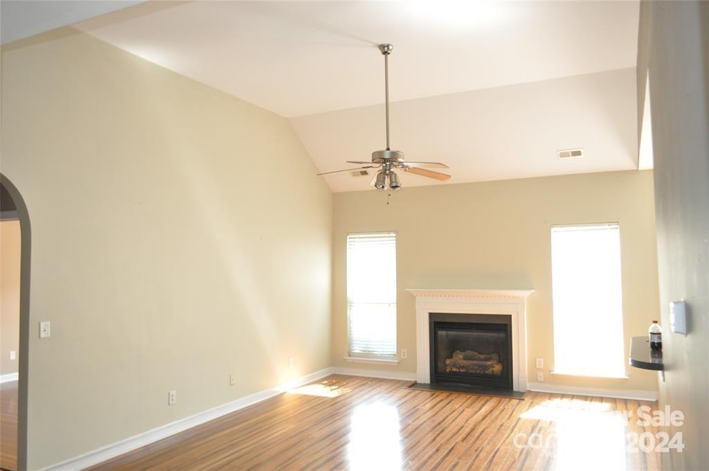 Lincoln Greens - Residential